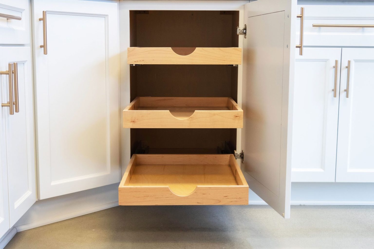 Organizing A Pull-Out Pantry | Choice Cabinet