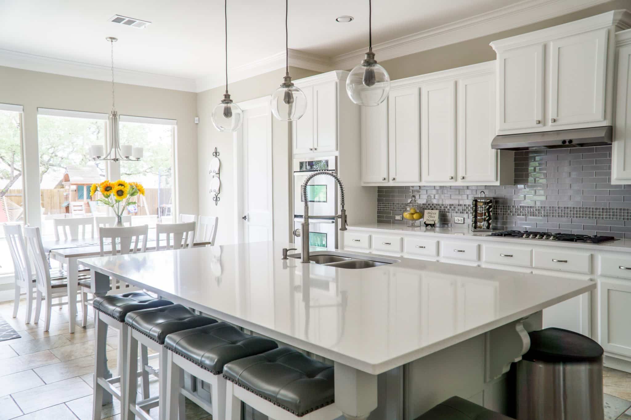 How To Choose Kitchen Style Islands For Your Renovation