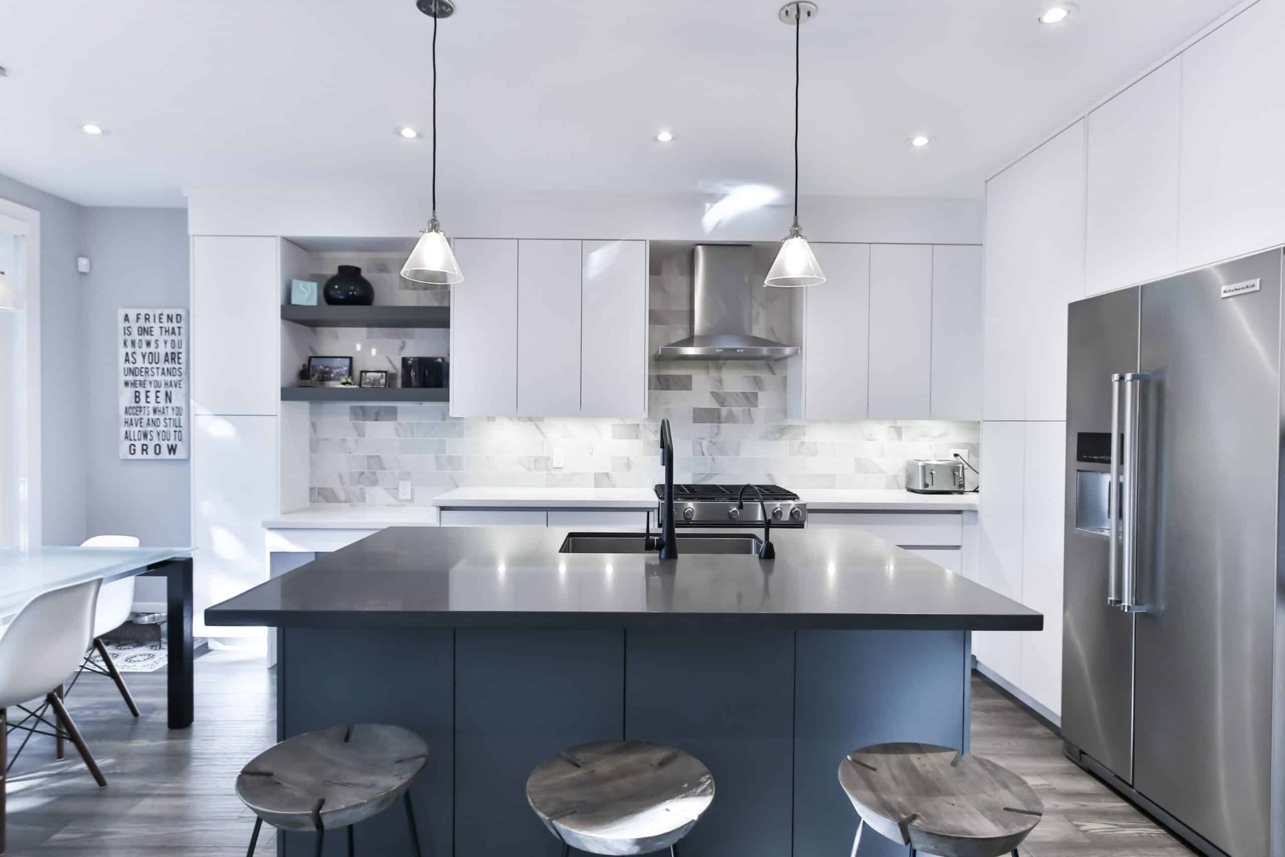 Classy Kitchen Design: White Appliances Guide