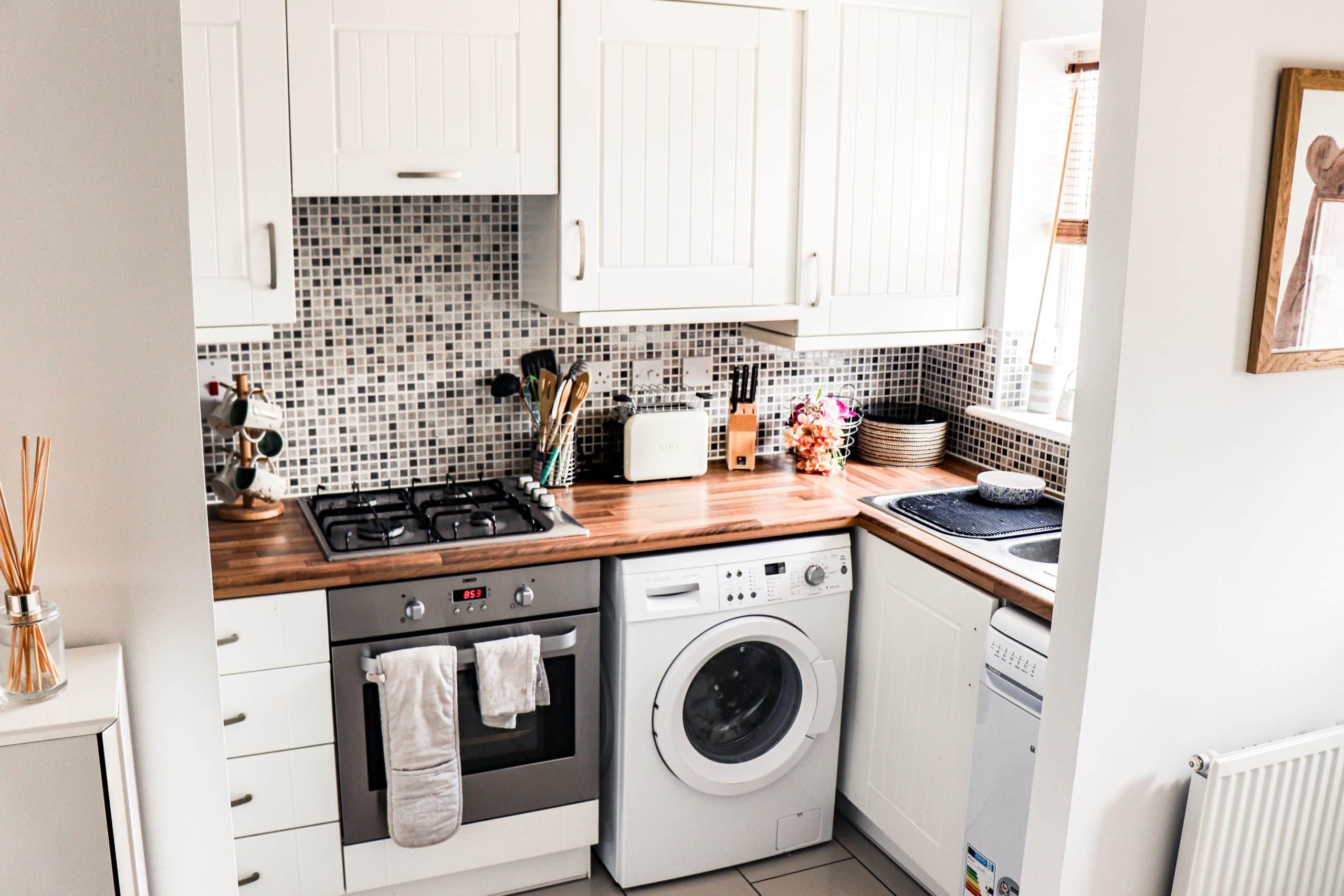 Laundry Room Organization Ideas: Maximize Your Space