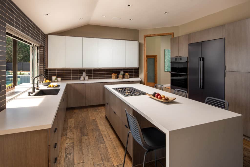 How to choose the best material for kitchen cabinets